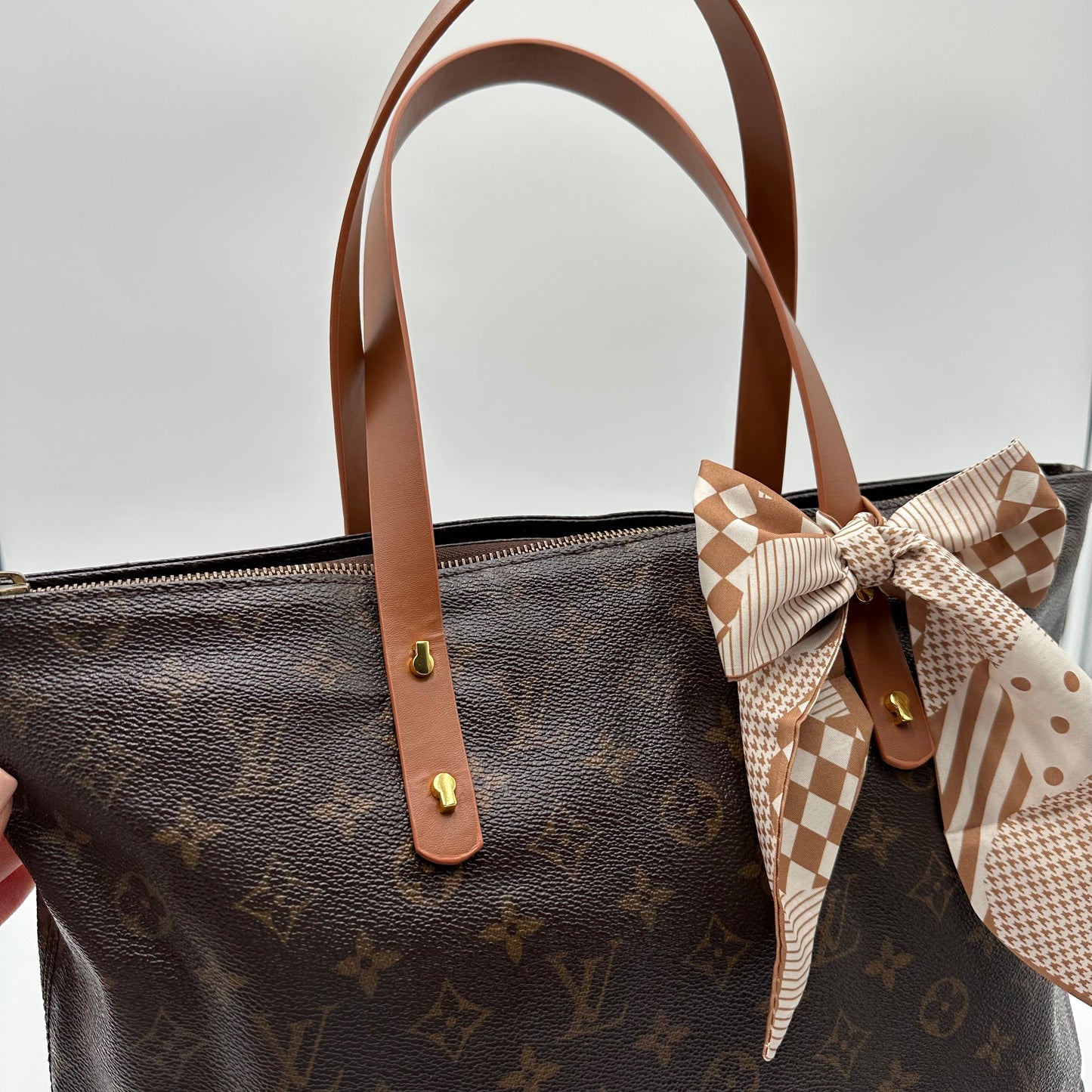 Authentic Louis Vuitton 1999 Monogram Cabas Mezzo Tote