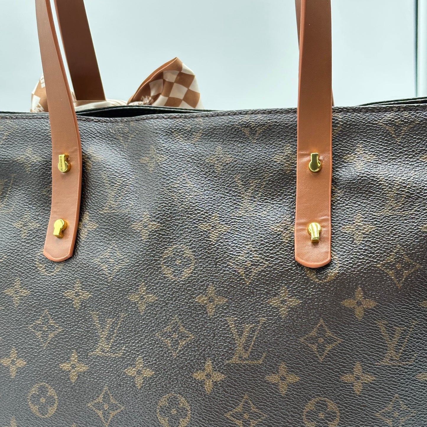 Authentic Louis Vuitton 1999 Monogram Cabas Mezzo Tote