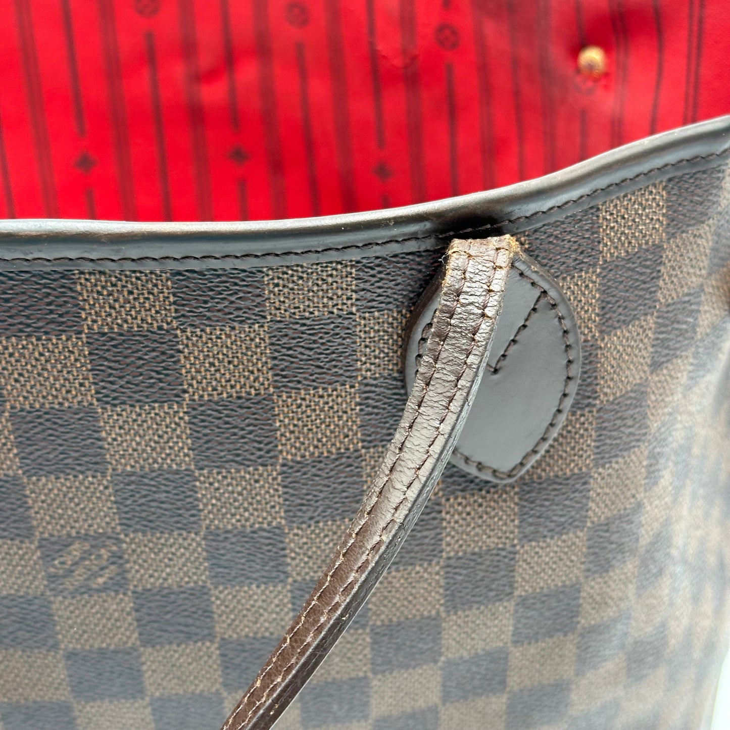 2010 Authentic Louis Vuitton Damier Ebene Neverfull MM Tote