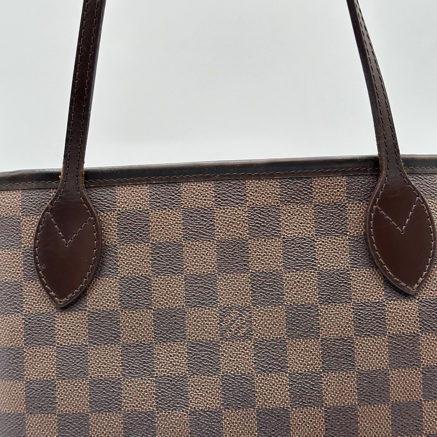 2010 Authentic Louis Vuitton Damier Ebene Neverfull MM Tote