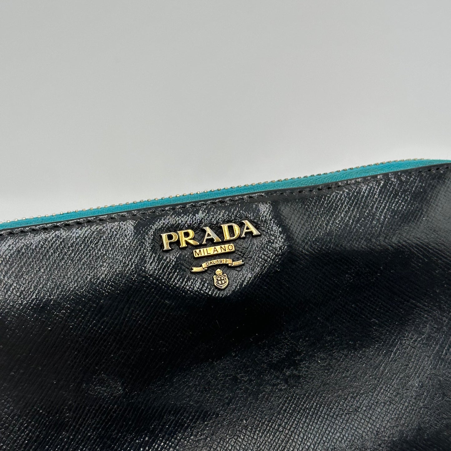 Authentic PRADA Black Saffiano Full Zip Wallet Crossbody