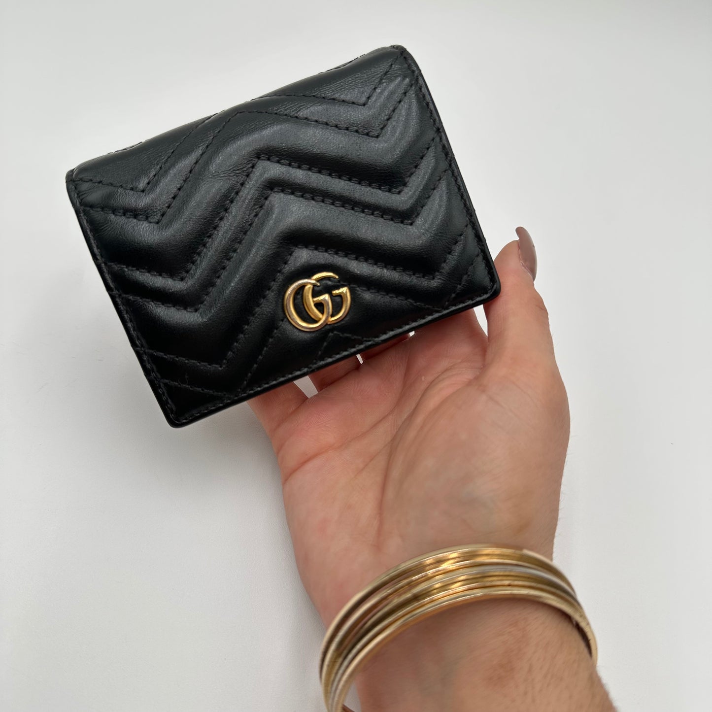 Authentic GUCCI GG Marmont Compact Wallet w/ Chain