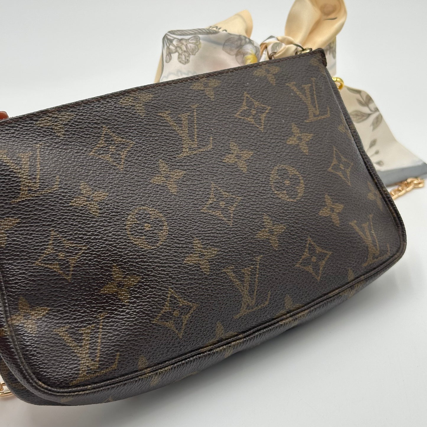 Authentic Louis Vuitton 1993 Monogram Pochette Accessoires Crossbody