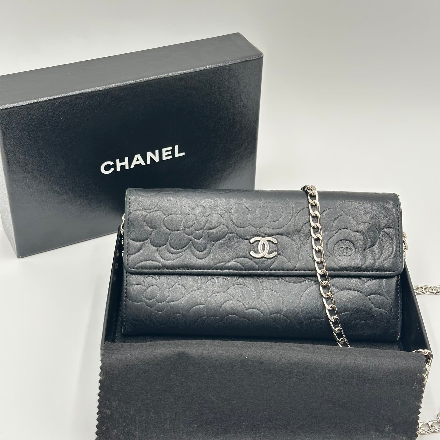 Authentic CHANEL Black CC Camellia Long Wallet Crossbody