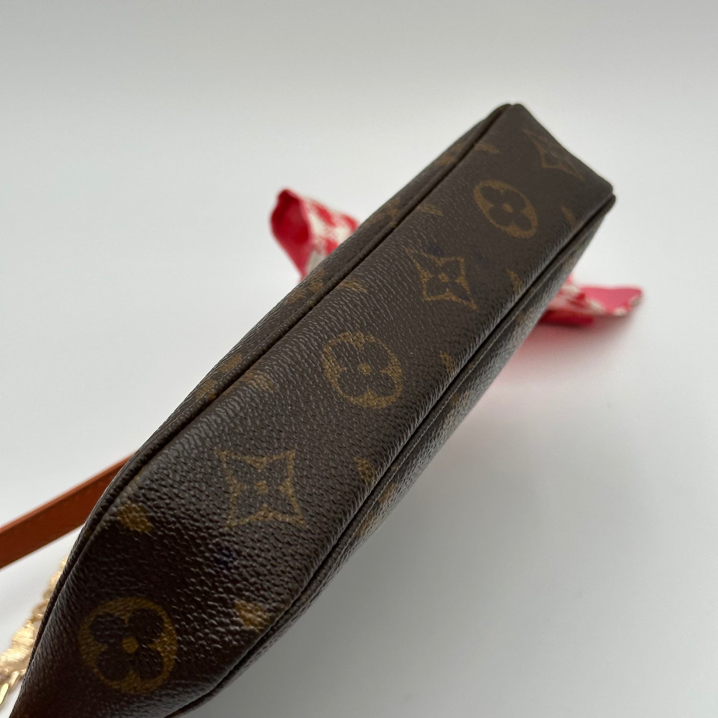 Authentic Louis Vuitton 2000 Monogram Pochette Accessoires Crossbody