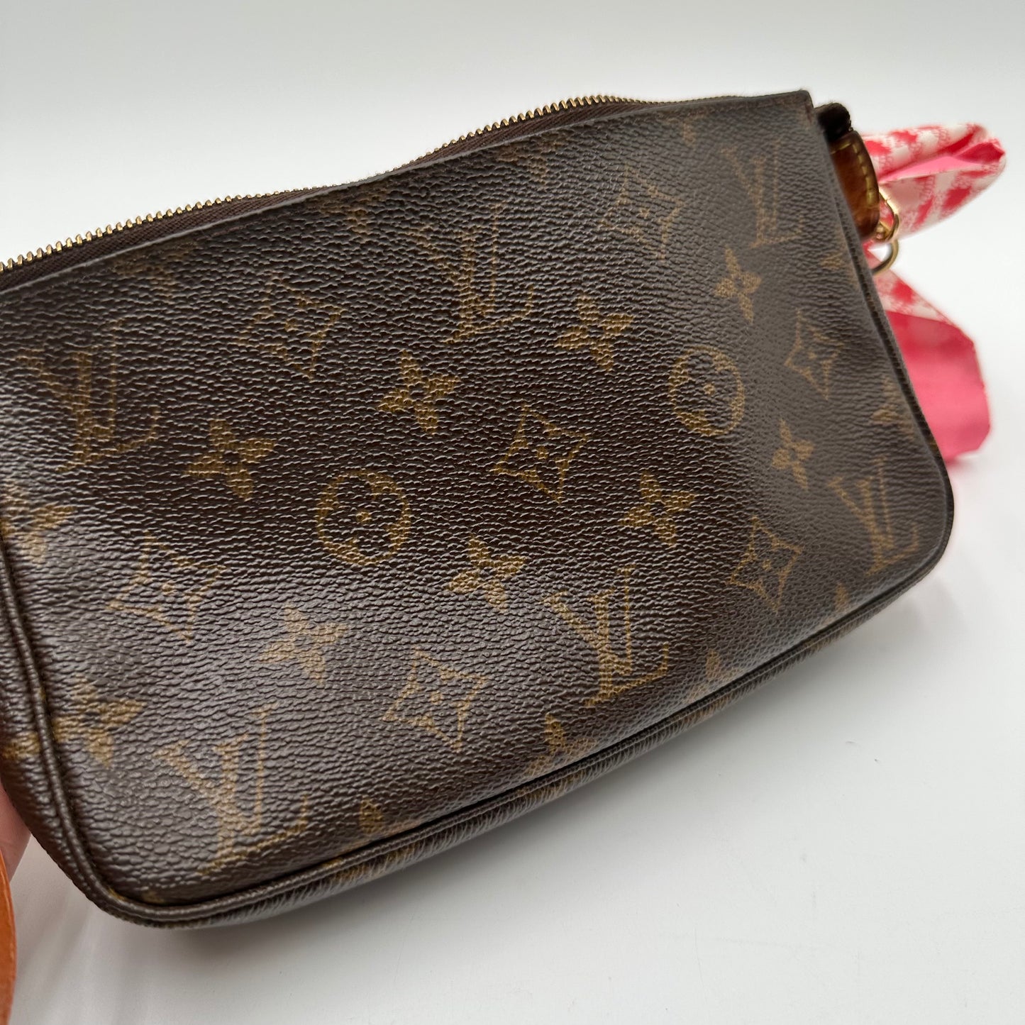 Authentic Louis Vuitton 2000 Monogram Pochette Accessoires Crossbody