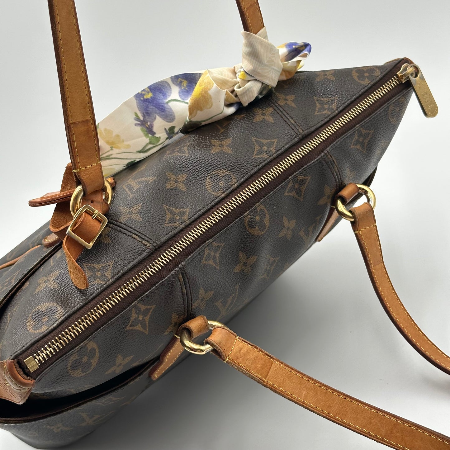 Authentic Louis Vuitton 2012 Monogram Totally PM