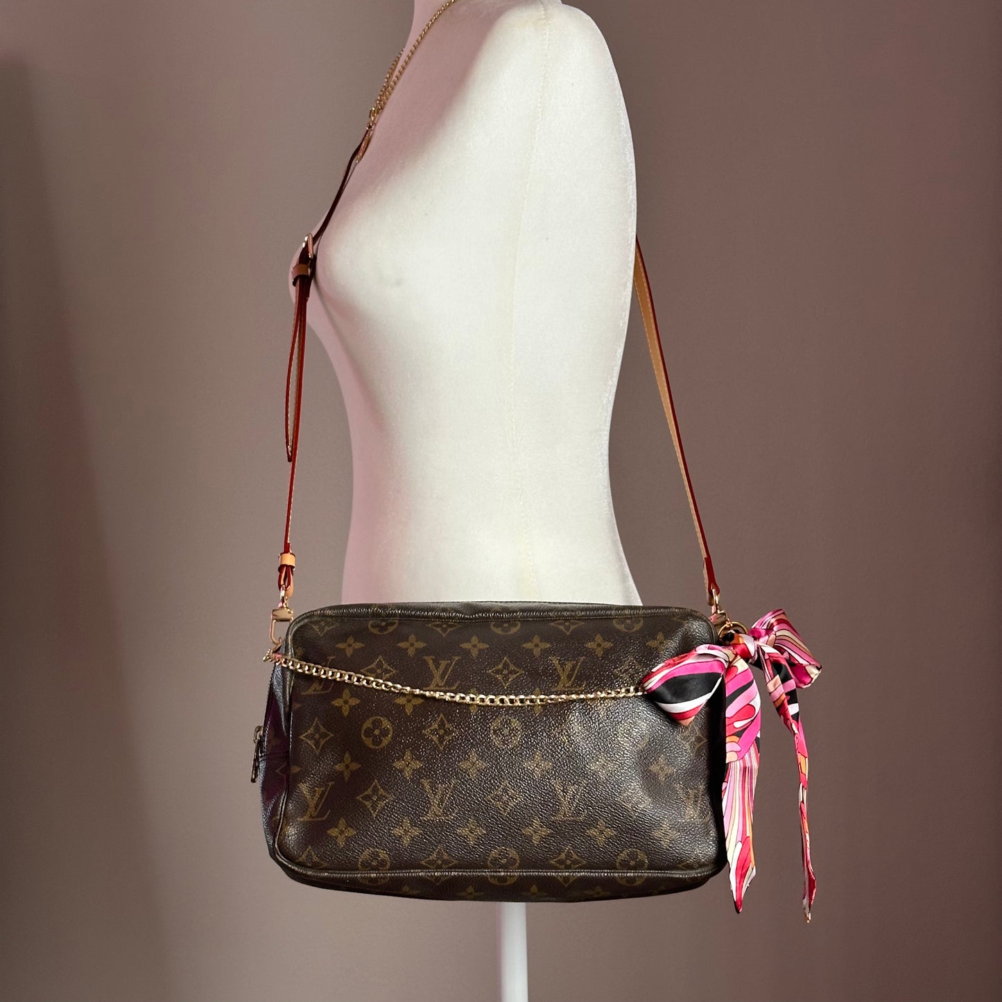 Authentic Louis Vuitton 1990 Monogram Trousse Crossbody