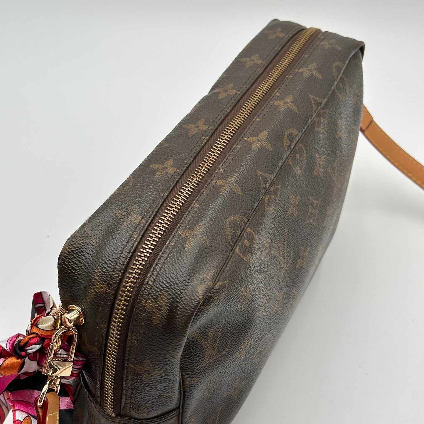 Authentic Louis Vuitton 1990 Monogram Trousse Crossbody