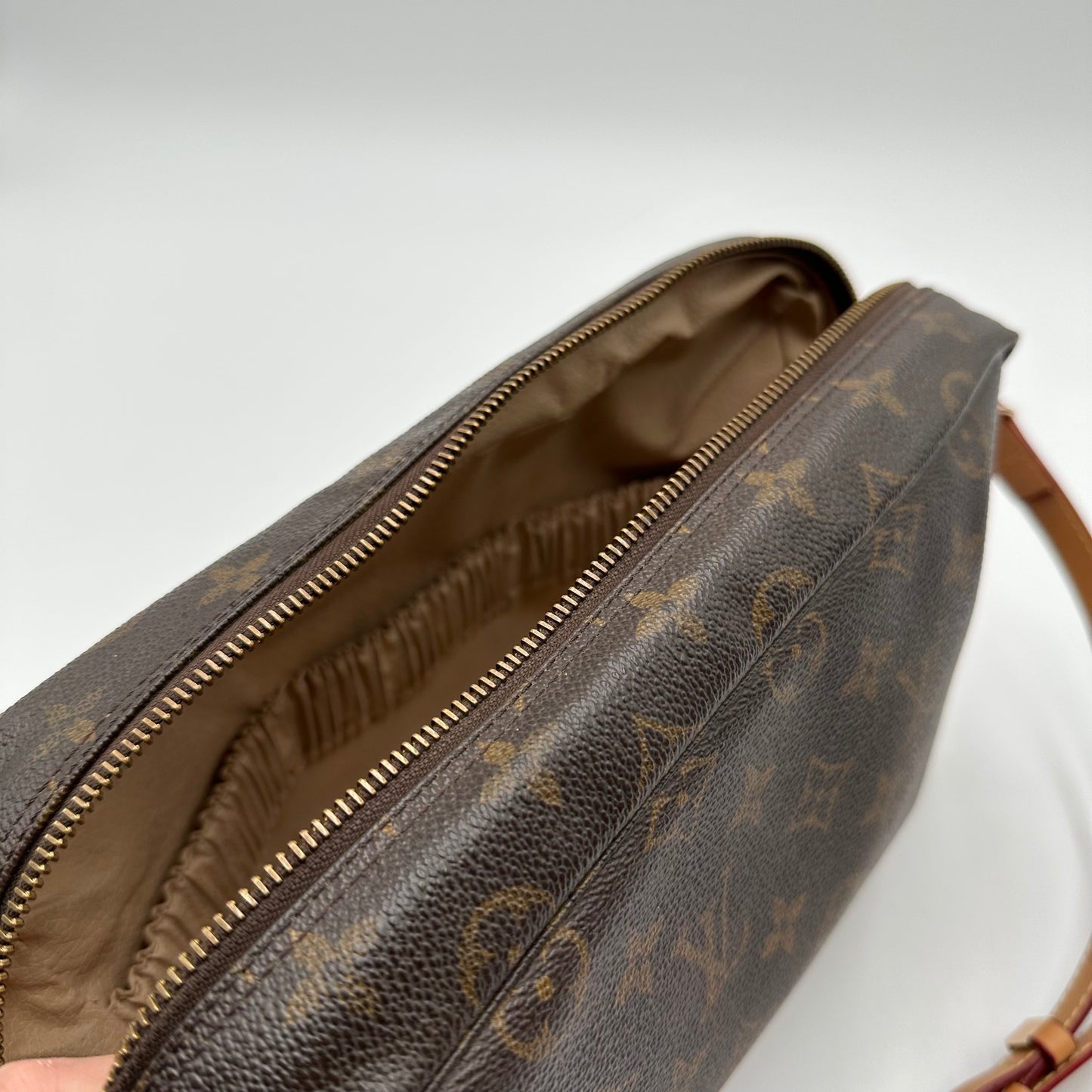 Authentic Louis Vuitton 1990 Monogram Trousse Crossbody