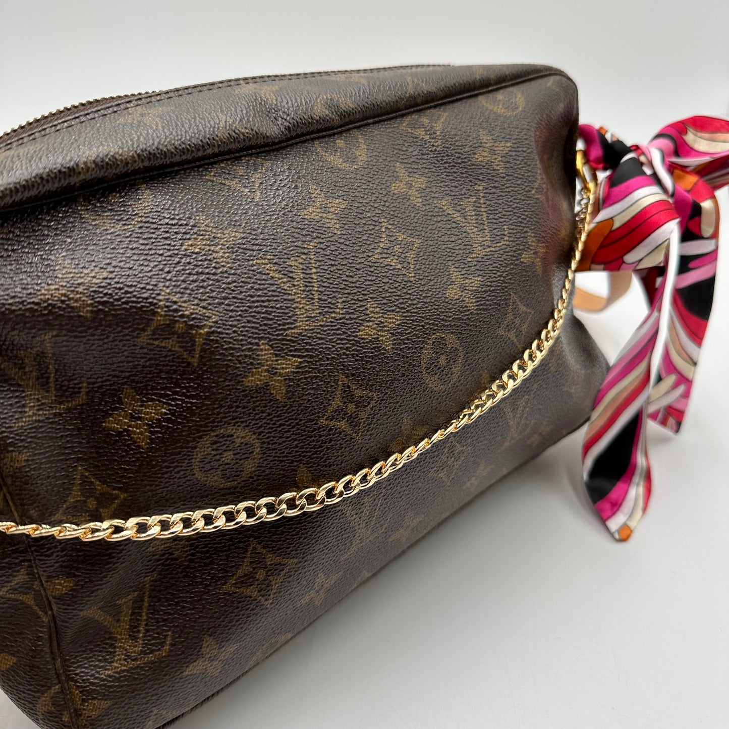 Authentic Louis Vuitton 1990 Monogram Trousse Crossbody