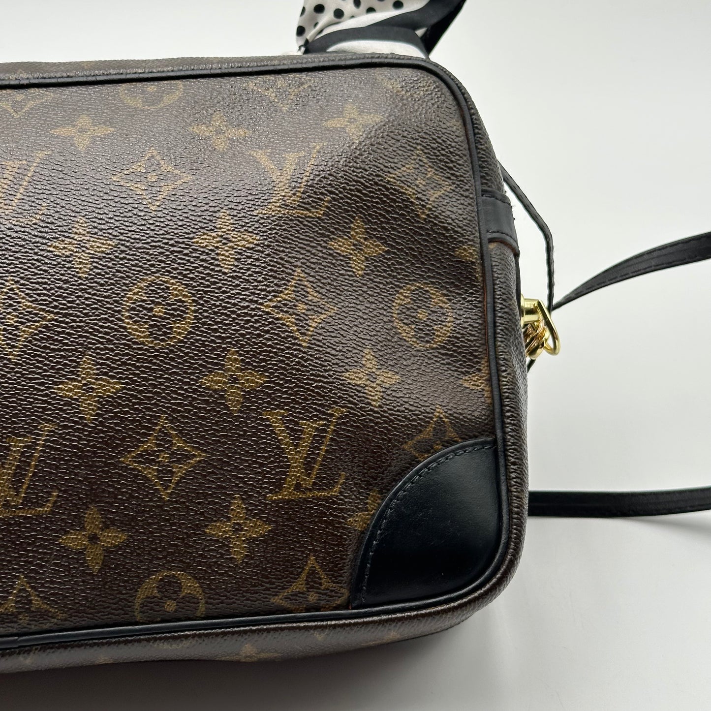 Authentic Louis Vuitton 1990 Monogram Compiegne Clutch Crossbody