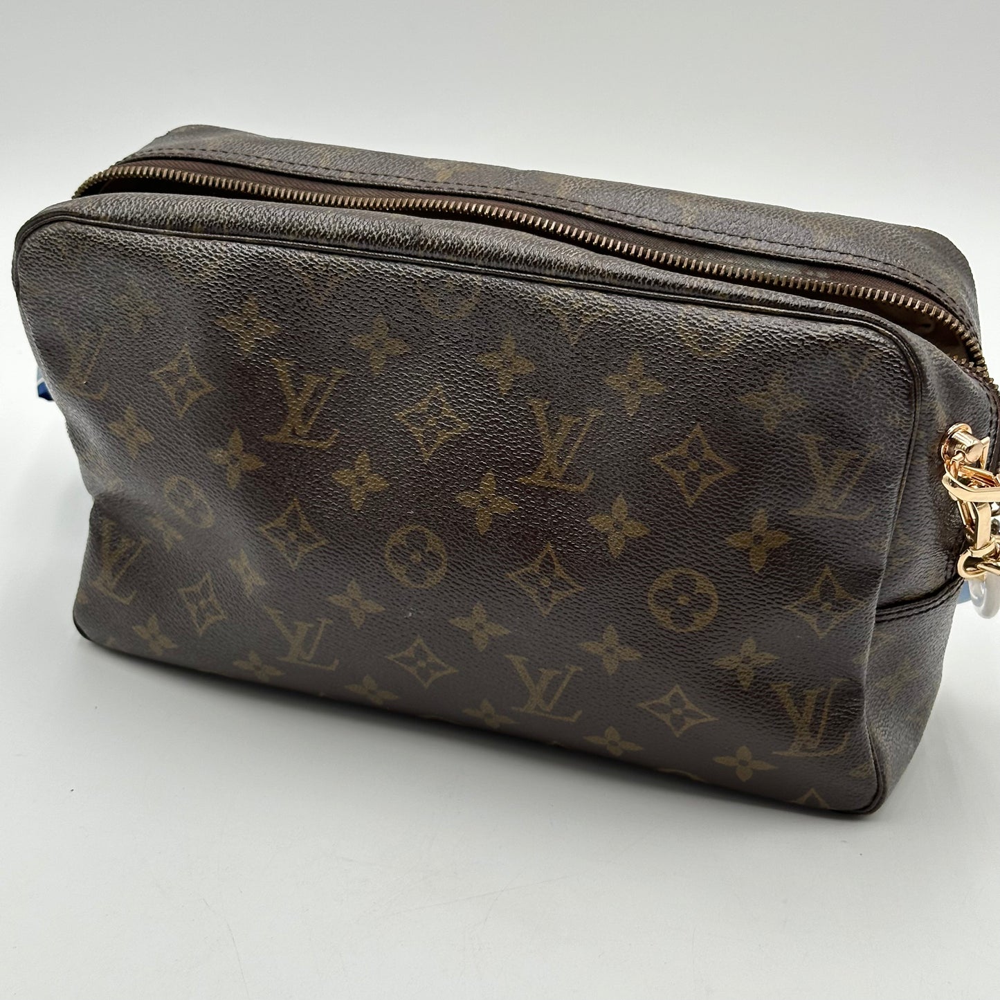 Authentic Louis Vuitton 1996 Monogram Trousse Crossbody