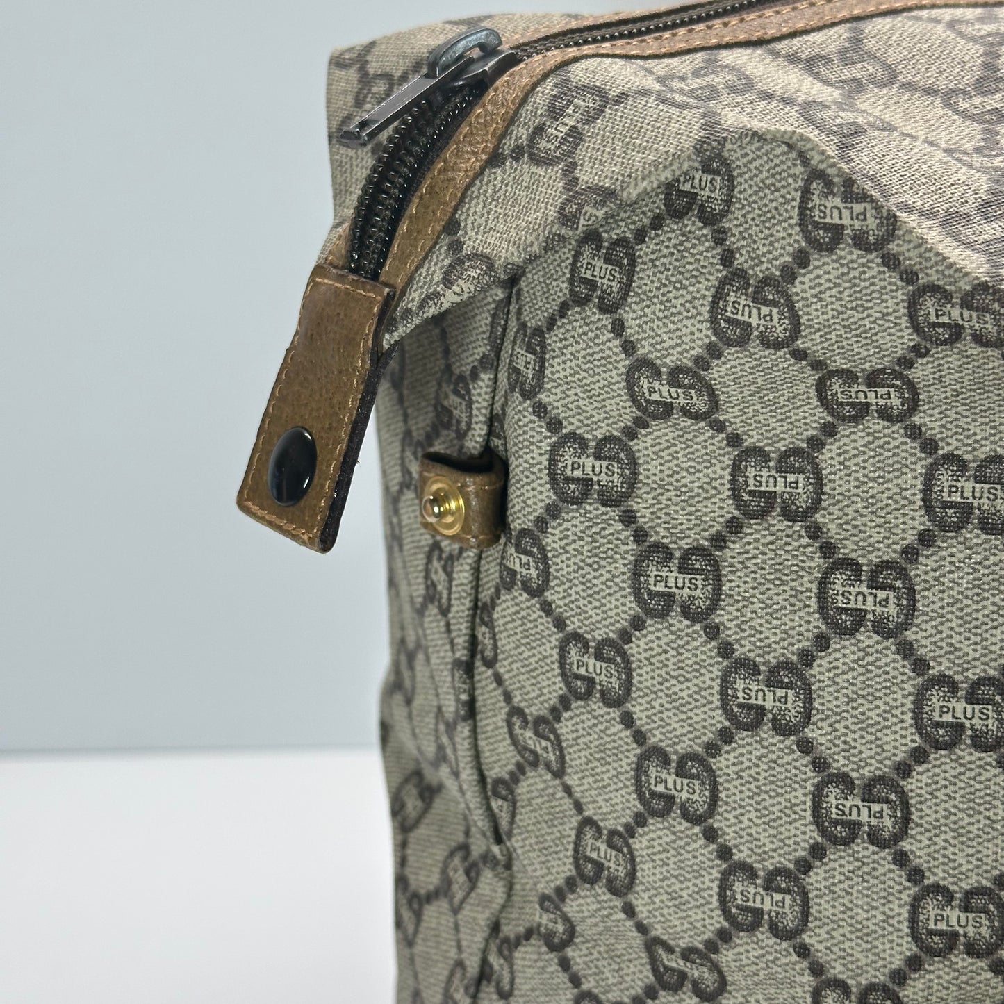 Authentic GUCCI GG Plus Jumbo Weekend Tote