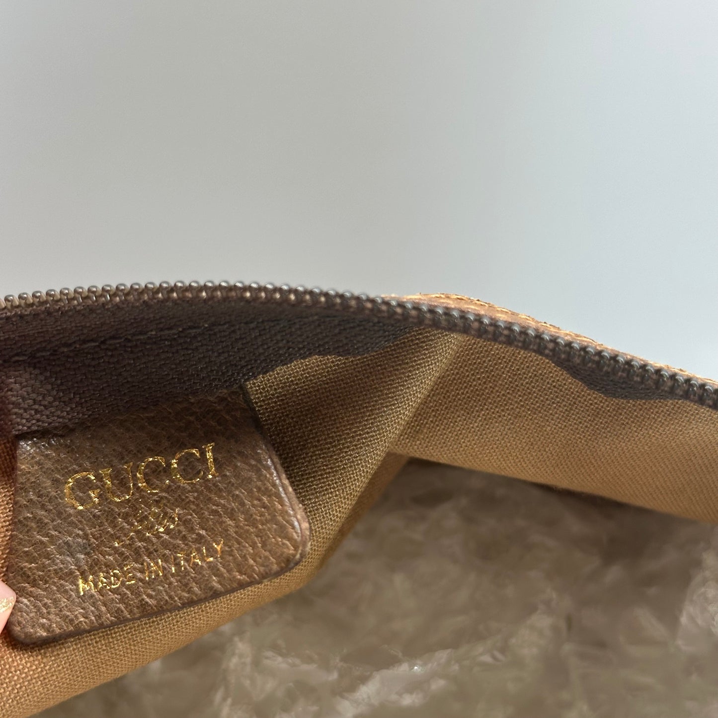 Authentic GUCCI GG Plus Jumbo Weekend Tote