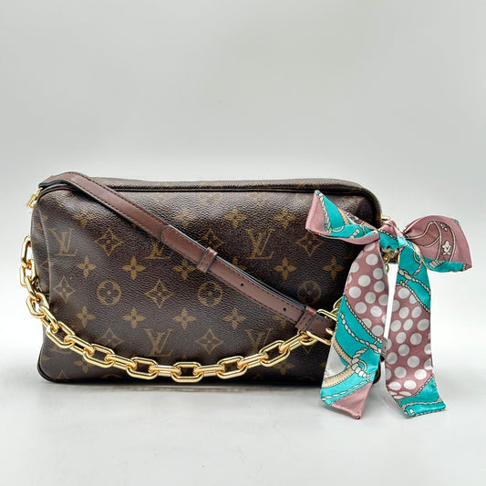 Authentic Louis Vuitton 2000 Monogram Trousse Crossbody