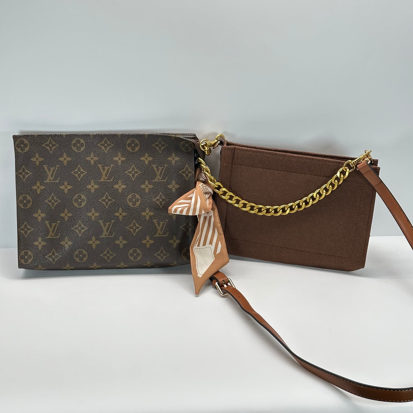 Authentic Louis Vuitton 1986 Monogram Toiletry 26 Crossbody