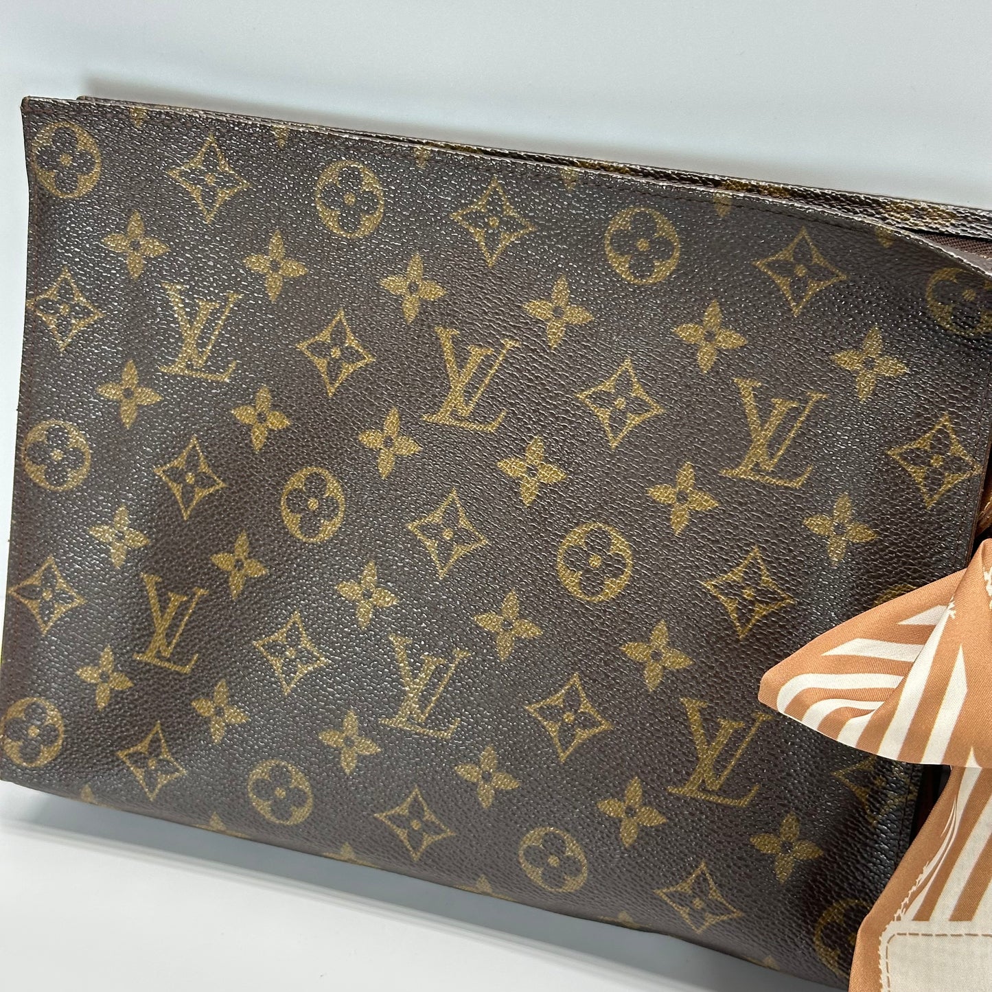 Authentic Louis Vuitton 1986 Monogram Toiletry 26 Crossbody