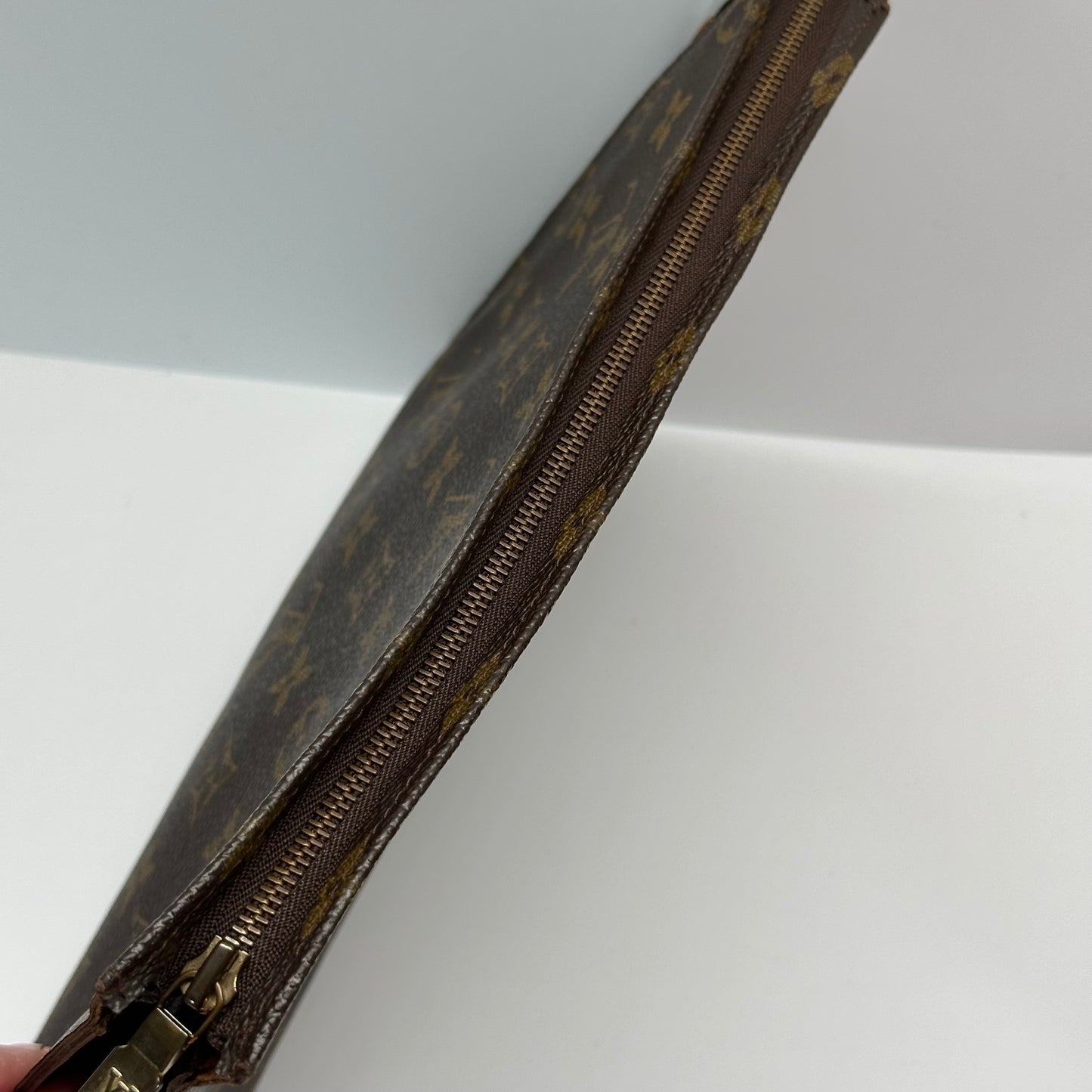 Authentic Louis Vuitton 1986 Monogram Toiletry 26 Crossbody