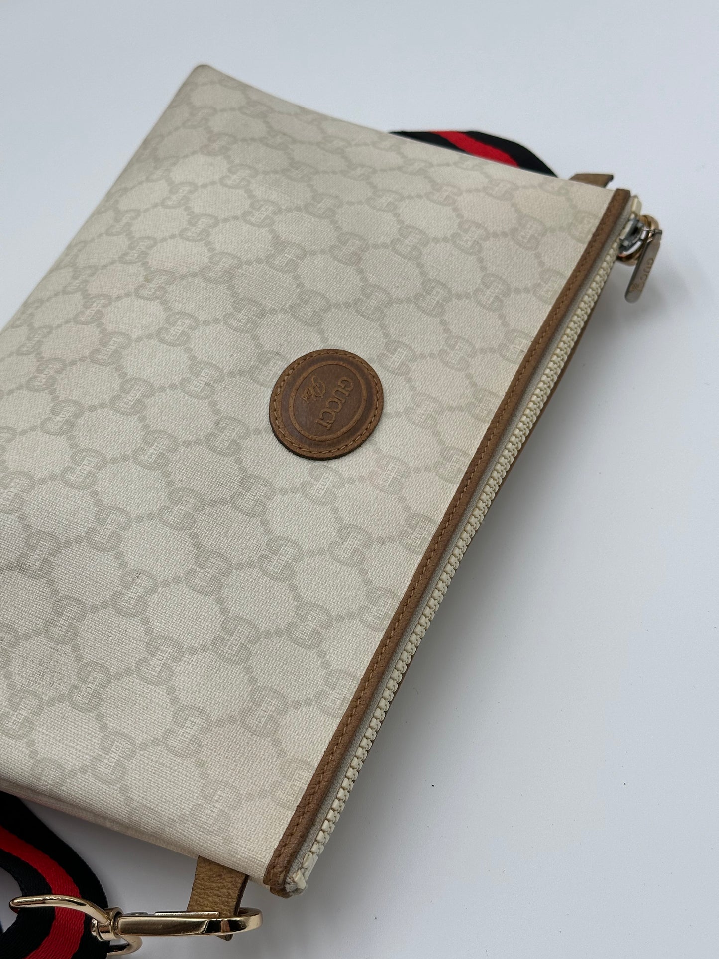 Authentic GUCCI GG Canvas White Pouch Crossbody