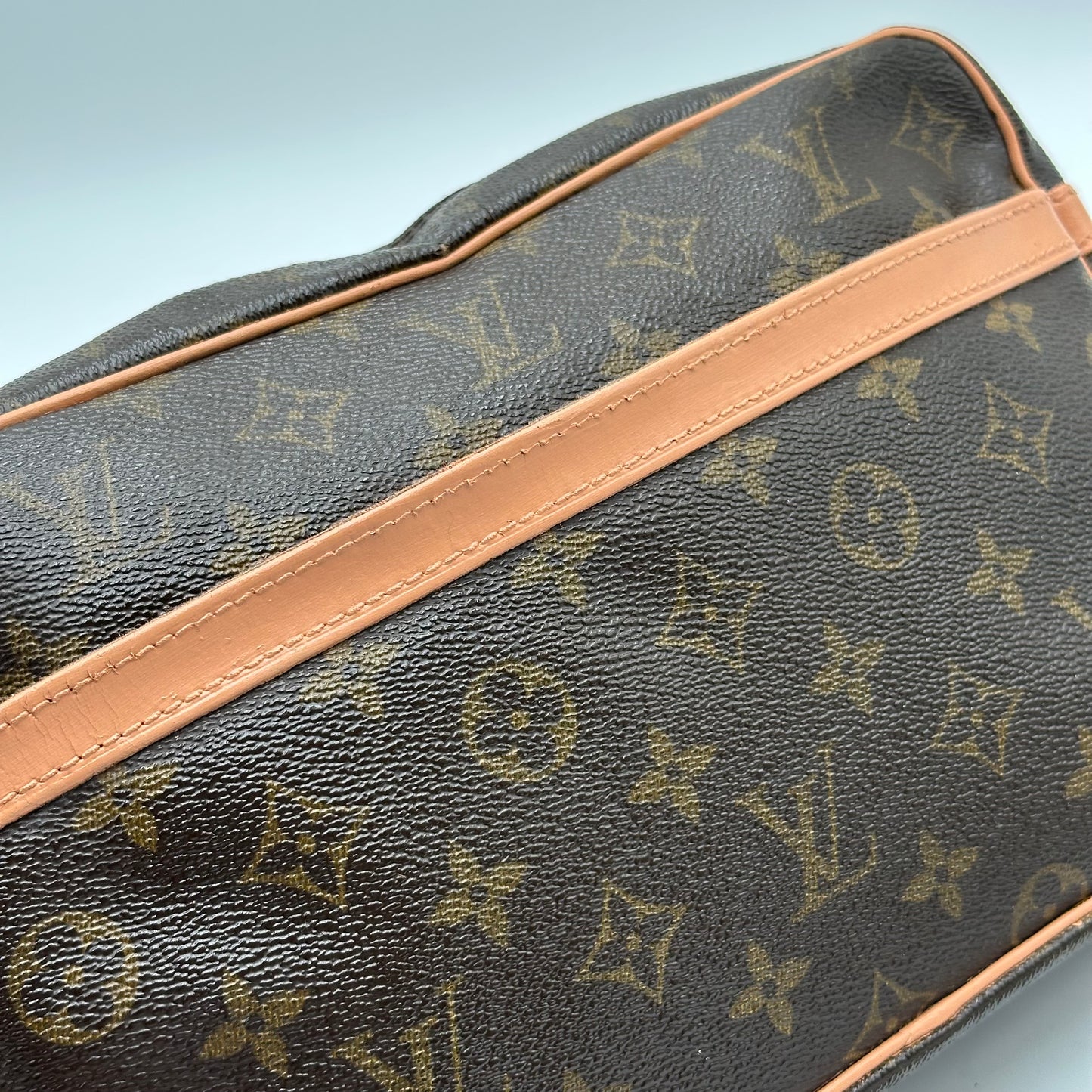 Authentic Louis Vuitton 1998 Monogram Compiegne Clutch Crossbody