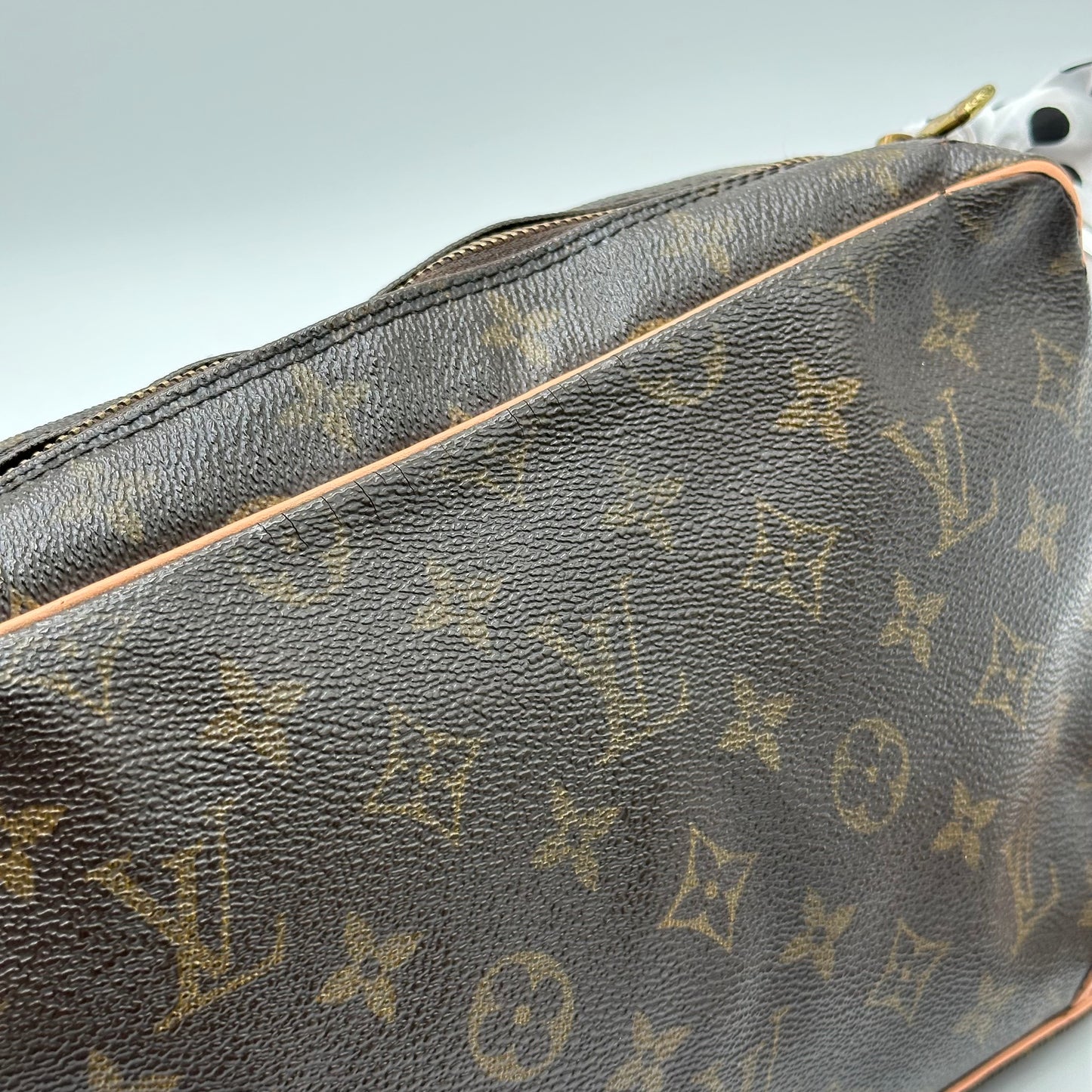 Authentic Louis Vuitton 1998 Monogram Compiegne Clutch Crossbody