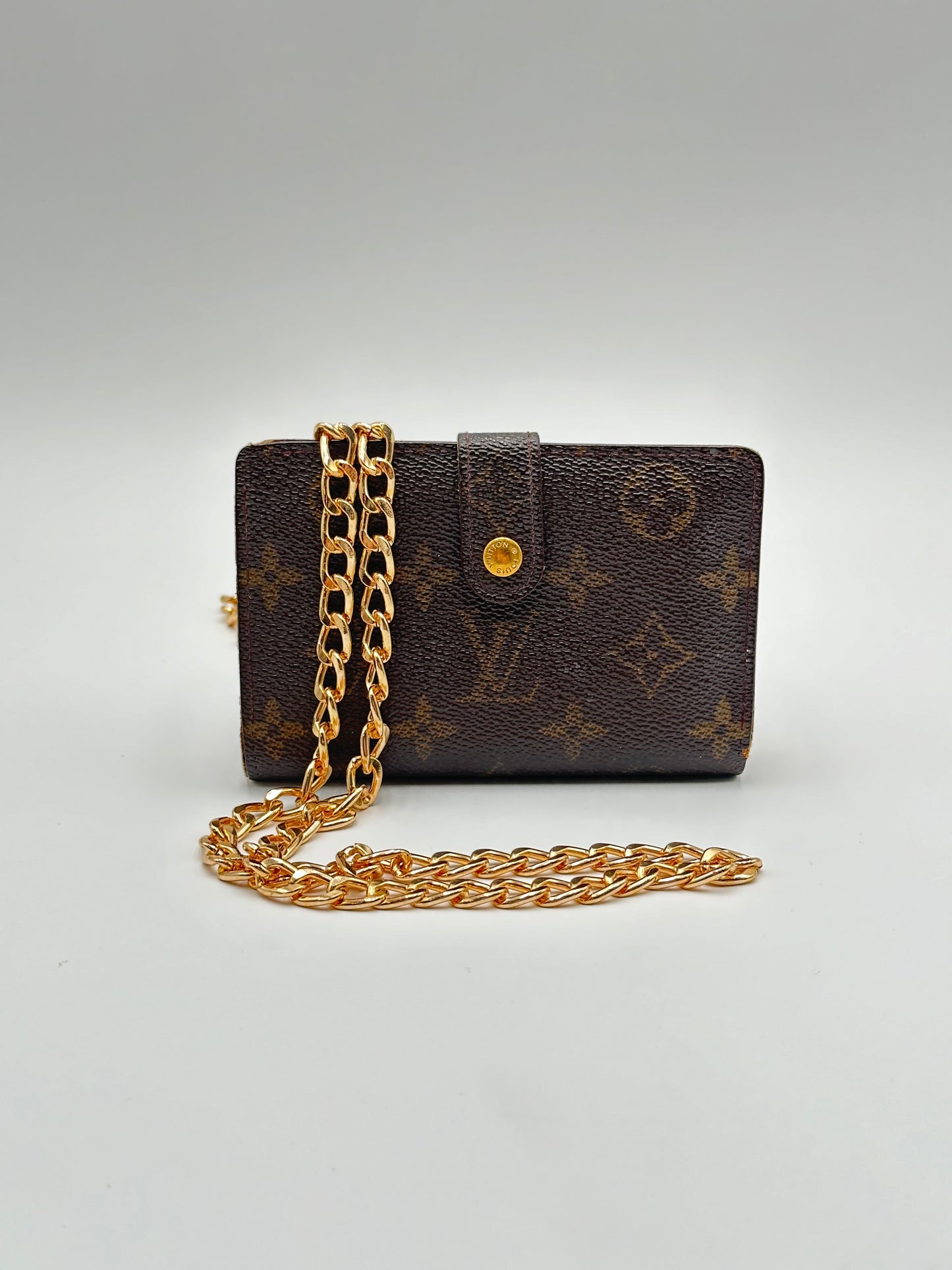 Authentic Louis Vuitton 2000 Monogram Kisslock Compact Wallet Crossbody