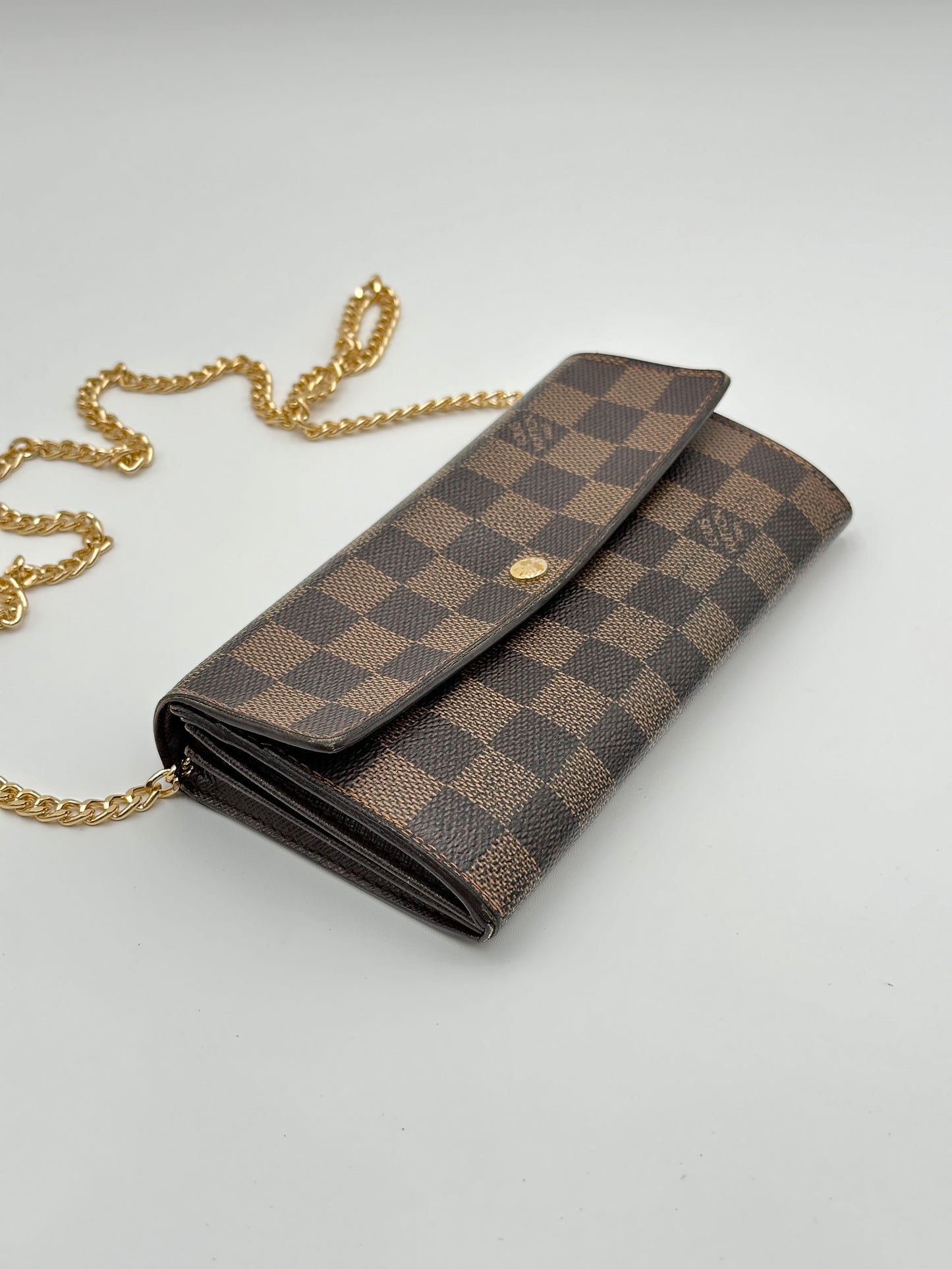 Authentic Louis Vuitton 2007 Damier Ebene Sarah Wallet Crossbody