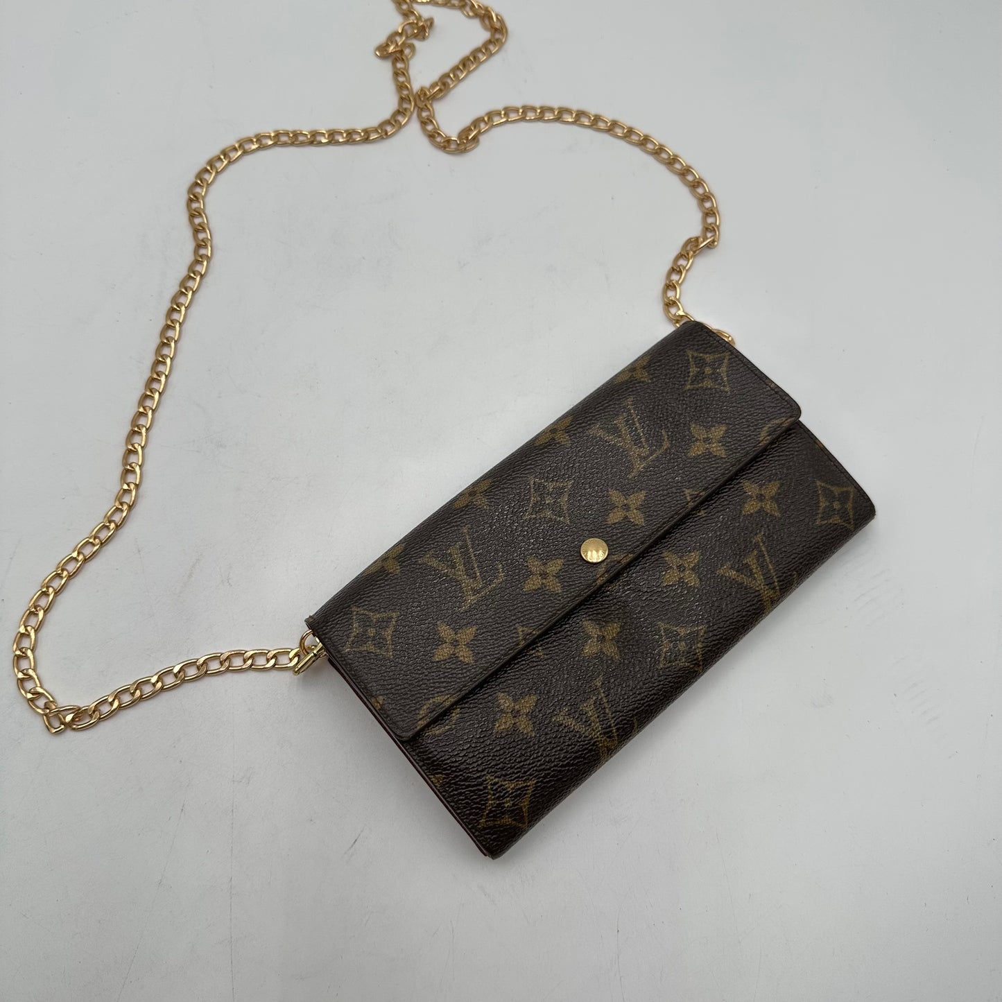 Authentic Louis Vuitton 2003 Monogram Sarah Wallet Crossbody