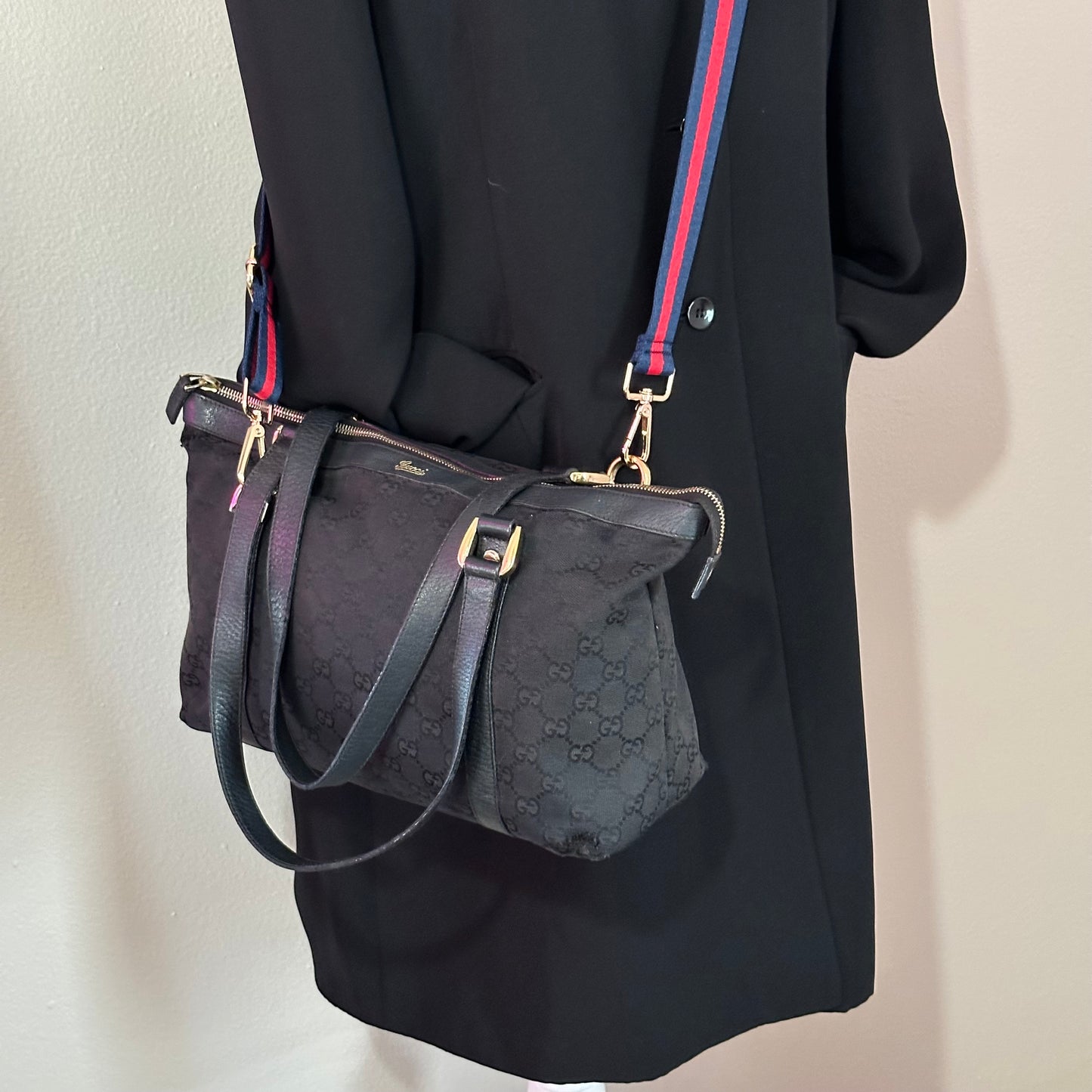 Authentic GUCCI Black Abbey Tote Handbag