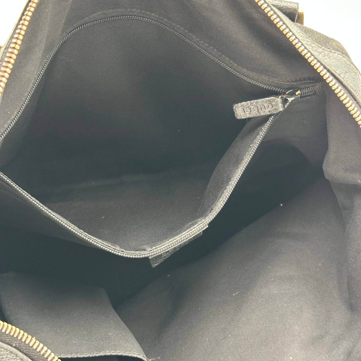 Authentic GUCCI Black Abbey Tote Handbag