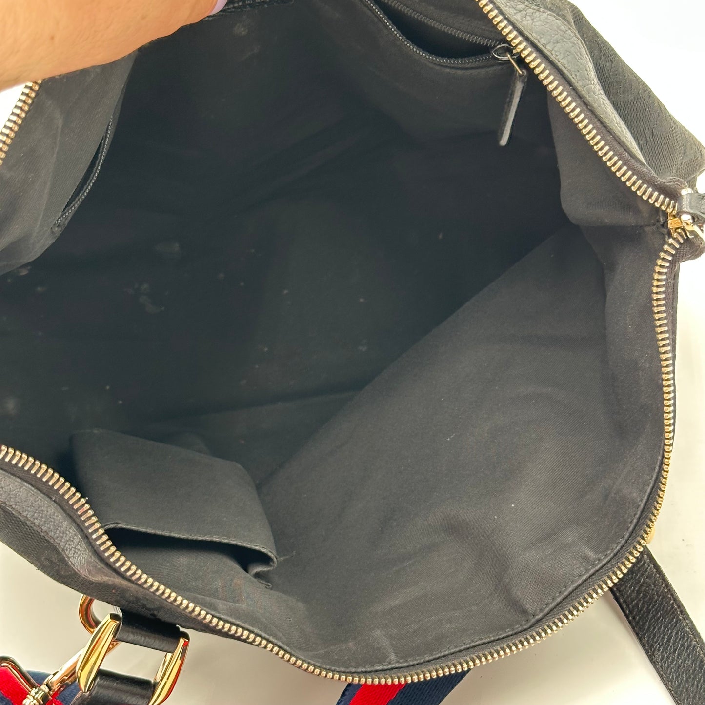 Authentic GUCCI Black Abbey Tote Handbag