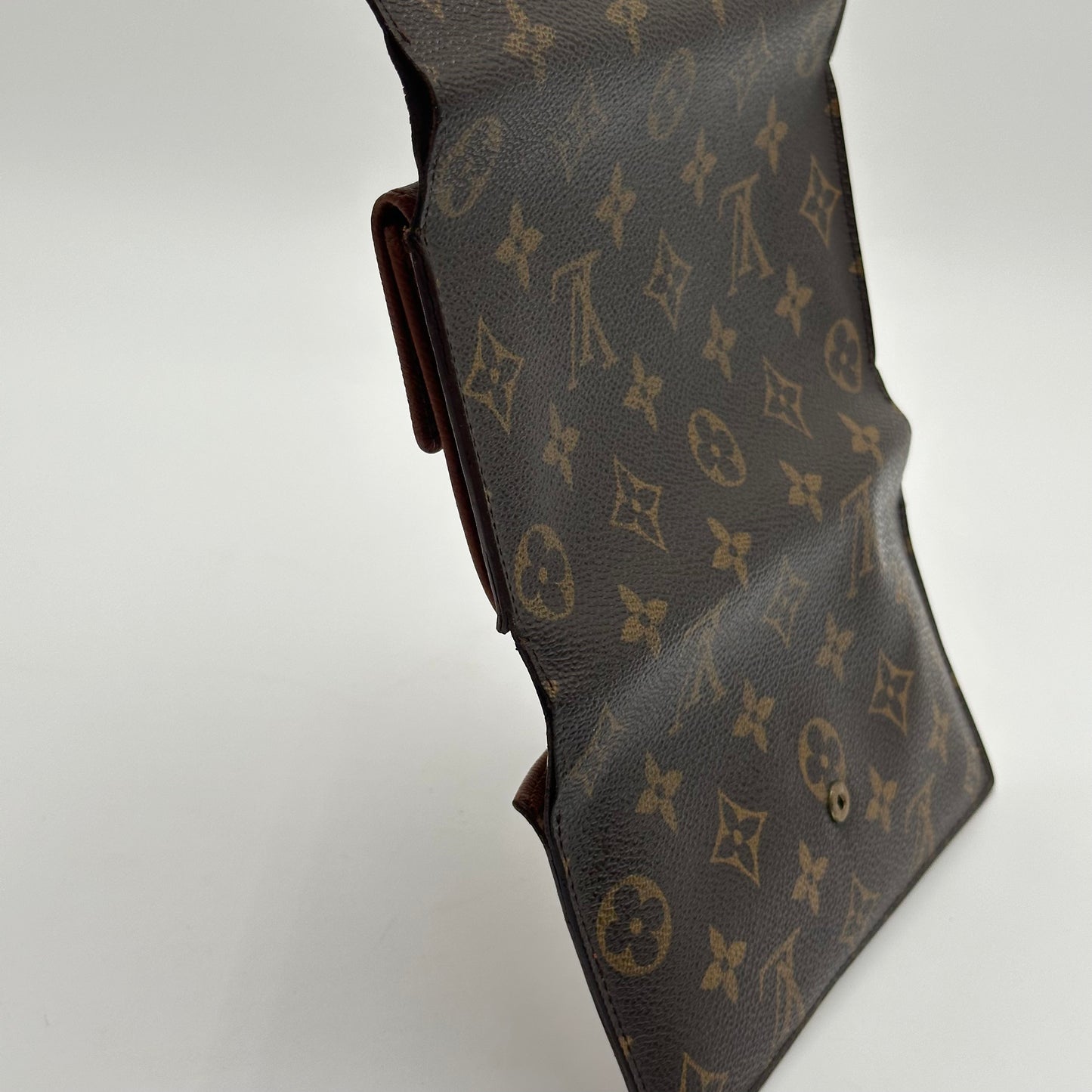 Authentic Louis Vuitton 1999 Monogram International Trifold Wallet Crossbody