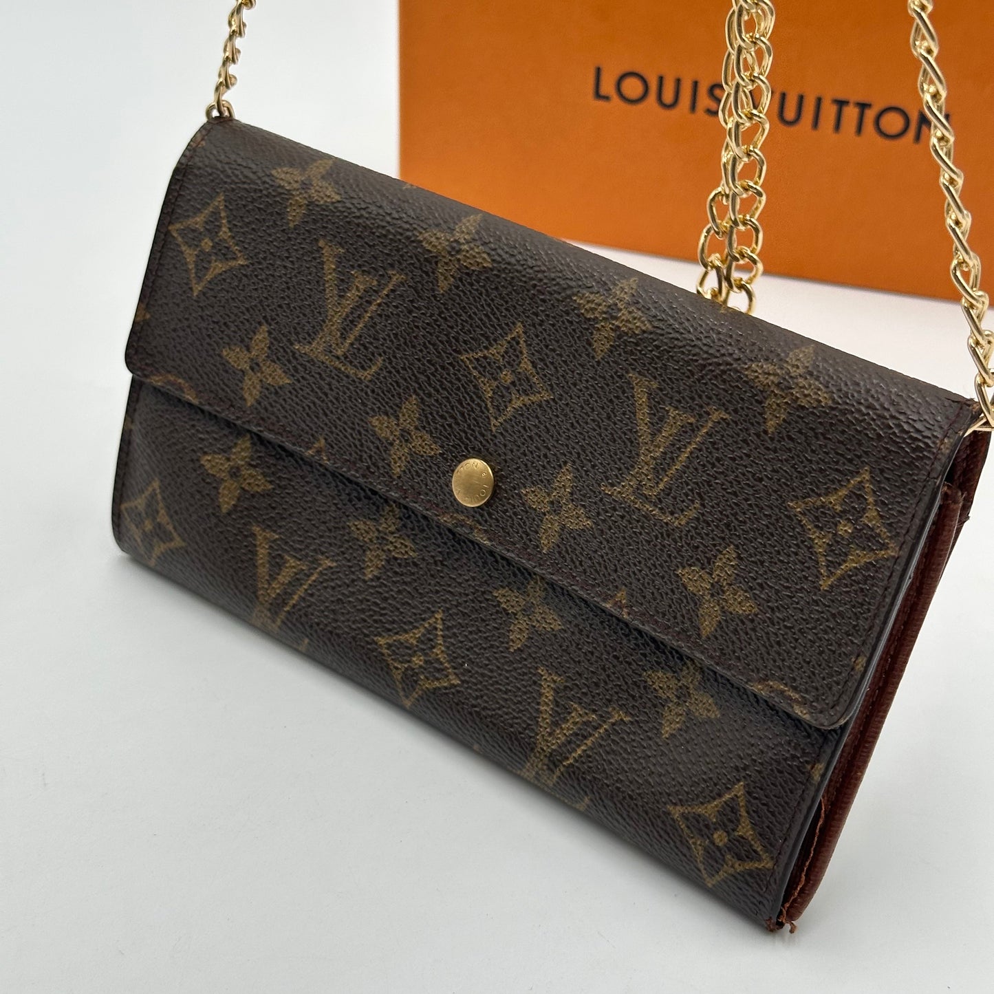 Authentic Louis Vuitton 2003 Monogram Pochette Wallet Crossbody